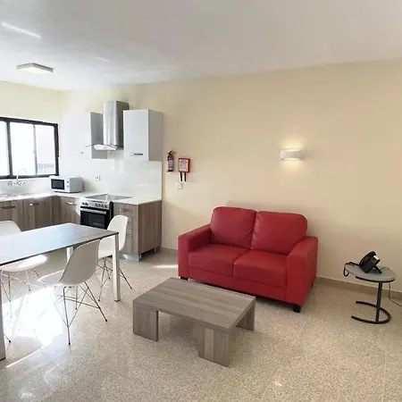 Cast Apartment *