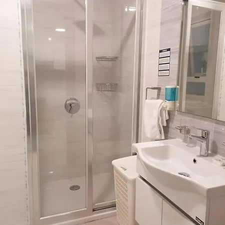 Apartment Cast Gzira